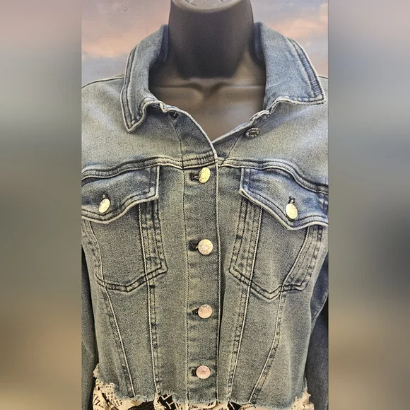 GUESS JEAN JACKET - Picture 6 of 12